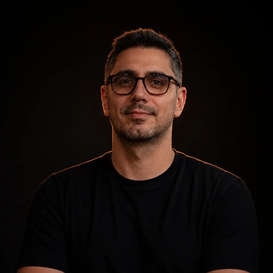 Retrato de Filipe Ferraz, consultor de Growth e Go-to-Market